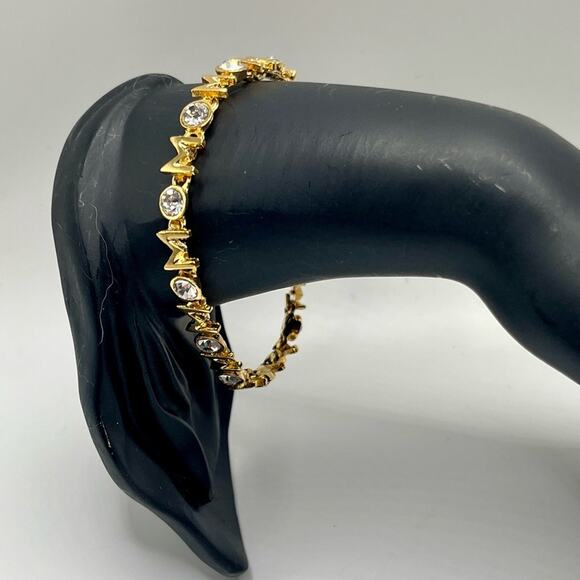 MOM gold tone and rhinestone bracelet - Picture 2 of 7